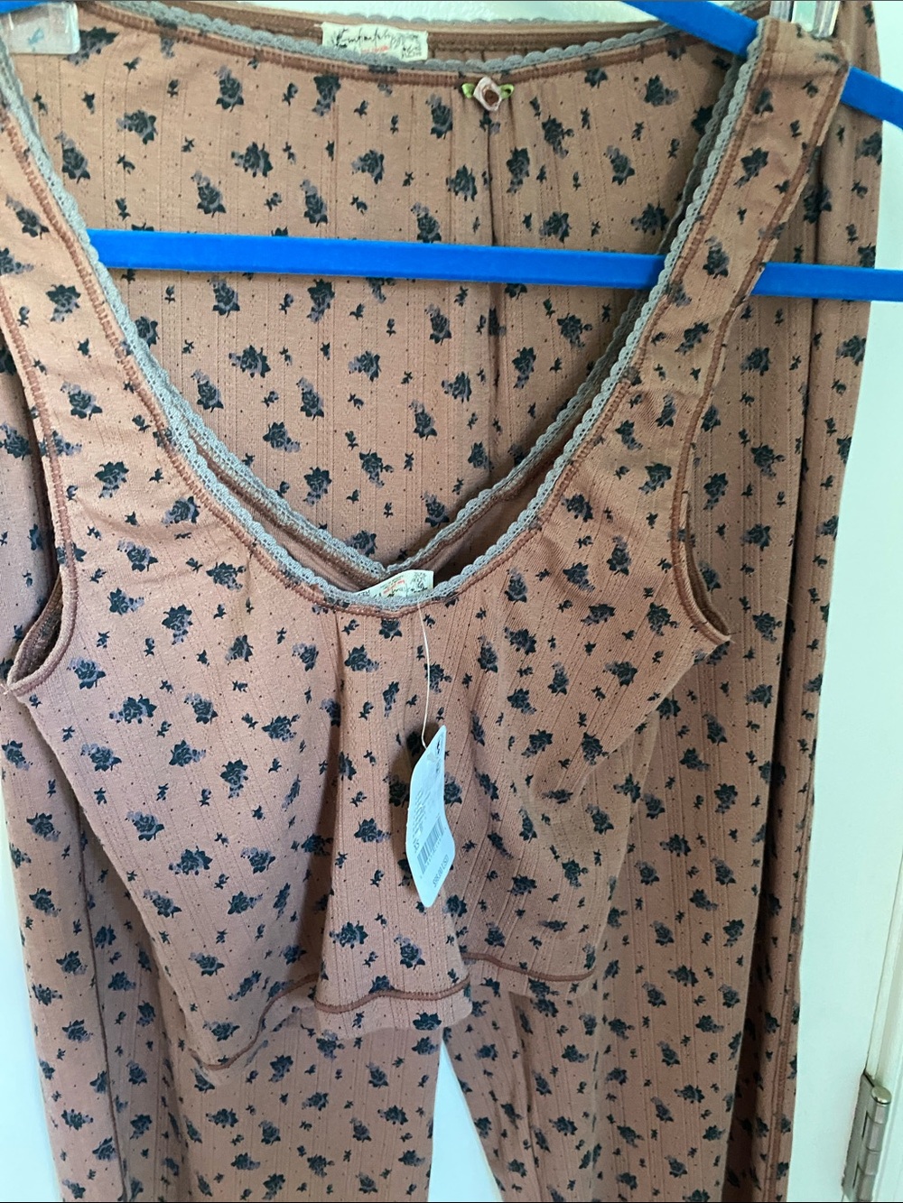 Intimately Free People floral knit pajamas - Picture 3 of 4
